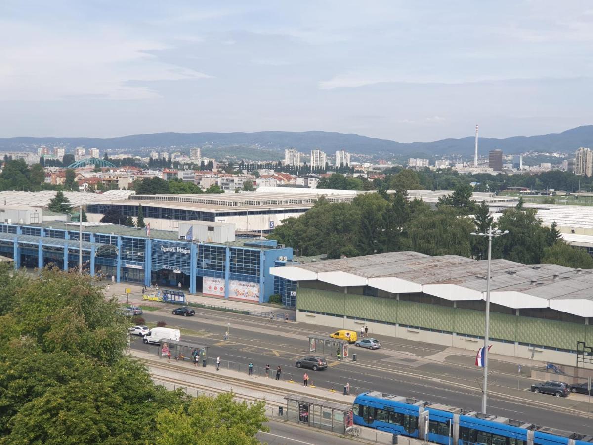 Apartmán Apartman Lana ,Froudeova Ulica 3 Nasuprot Zg Velesajma Záhřeb Exteriér fotografie